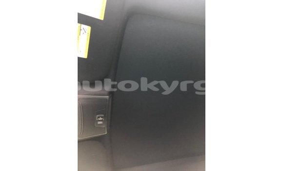 Buy Import Ford AEV AMBULANCE White Truck in Import - Dubai in Batken Buy Import Ford AEV AMBULANCE White Truck in Import - Dubai in Batken