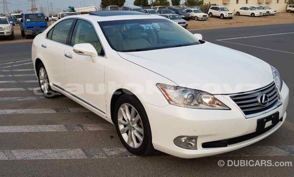 Buy Import Lexus ES White Car in Import - Dubai in Batken Buy Import Lexus ES White Car in Import - Dubai in Batken