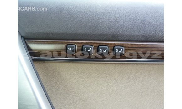 Buy Import Toyota Land Cruiser Black Car in Import - Dubai in Batken Buy Import Toyota Land Cruiser Black Car in Import - Dubai in Batken