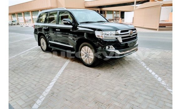 Buy Import Toyota Land Cruiser Black Car in Import - Dubai in Batken Buy Import Toyota Land Cruiser Black Car in Import - Dubai in Batken