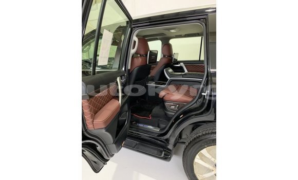Buy Import Toyota Land Cruiser Black Car in Import - Dubai in Batken Buy Import Toyota Land Cruiser Black Car in Import - Dubai in Batken