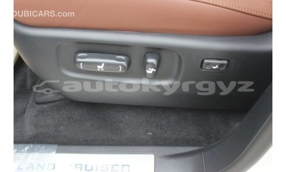 Buy Import Toyota Land Cruiser White Car in Import - Dubai in Batken Buy Import Toyota Land Cruiser White Car in Import - Dubai in Batken