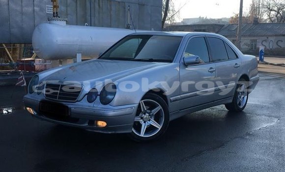 Buy Used Mercedes-Benz E-klasse Silver Car in Bishkek in Bishkek
