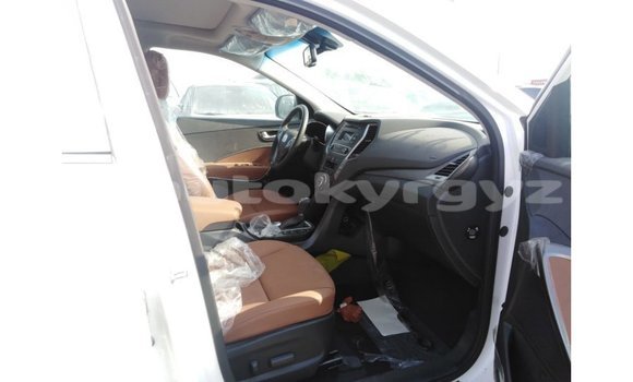 Buy Import Hyundai Santa Fe White Car in Import - Dubai in Batken Buy Import Hyundai Santa Fe White Car in Import - Dubai in Batken