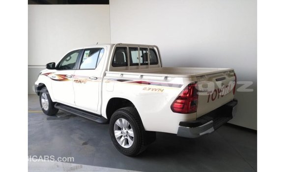 Buy Import Toyota Hilux White Car in Import - Dubai in Batken Buy Import Toyota Hilux White Car in Import - Dubai in Batken