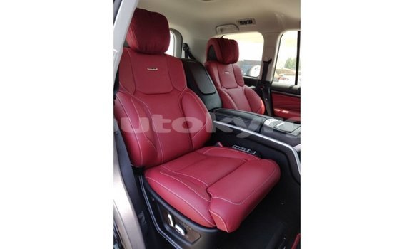 Buy Import Toyota Land Cruiser Black Car in Import - Dubai in Batken Buy Import Toyota Land Cruiser Black Car in Import - Dubai in Batken