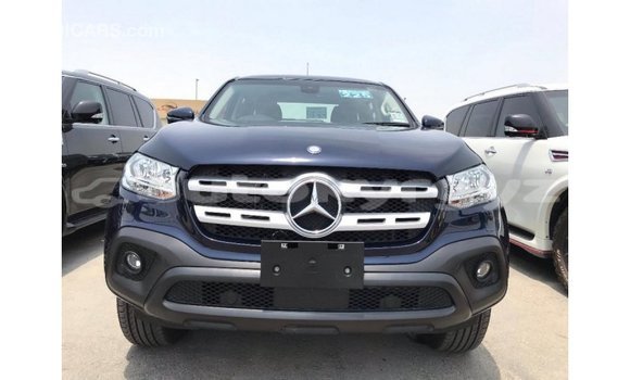 Buy Import Mercedes-Benz 250 Blue Car in Import - Dubai in Batken Buy Import Mercedes-Benz 250 Blue Car in Import - Dubai in Batken