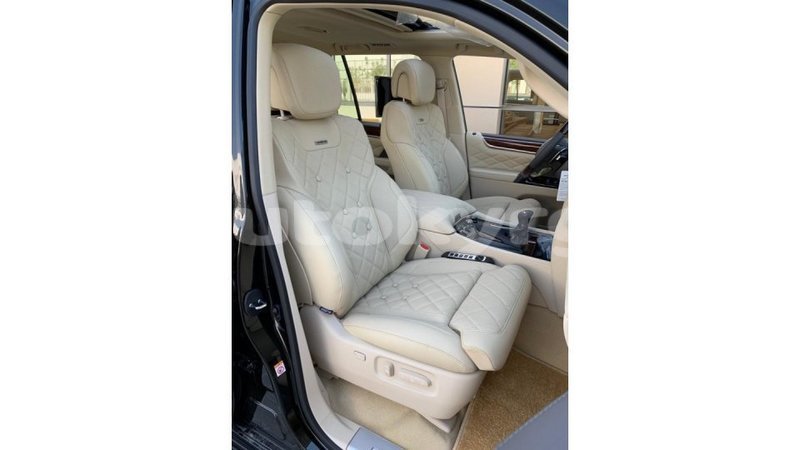 Big with watermark 8203067d 00d6 4468 8a8d 439e627b63c9