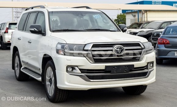 Buy Import Toyota Land Cruiser White Car in Import - Dubai in Batken Buy Import Toyota Land Cruiser White Car in Import - Dubai in Batken
