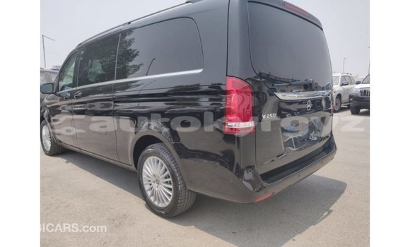Buy Import Mercedes-Benz 250 Black Car in Import - Dubai in Batken Buy Import Mercedes-Benz 250 Black Car in Import - Dubai in Batken