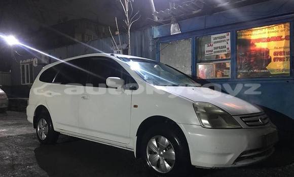 Buy Used Honda Stream White Car in Bishkek in Bishkek