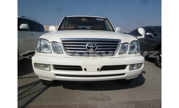Buy Import Toyota Land Cruiser White Car in Import - Dubai in Batken Buy Import Toyota Land Cruiser White Car in Import - Dubai in Batken