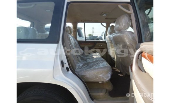 Buy Import Toyota Land Cruiser White Car in Import - Dubai in Batken Buy Import Toyota Land Cruiser White Car in Import - Dubai in Batken