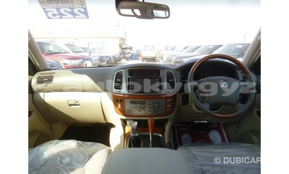 Buy Import Toyota Land Cruiser White Car in Import - Dubai in Batken Buy Import Toyota Land Cruiser White Car in Import - Dubai in Batken
