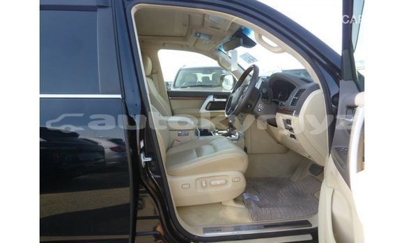Buy Import Toyota Land Cruiser Black Car in Import - Dubai in Batken Buy Import Toyota Land Cruiser Black Car in Import - Dubai in Batken