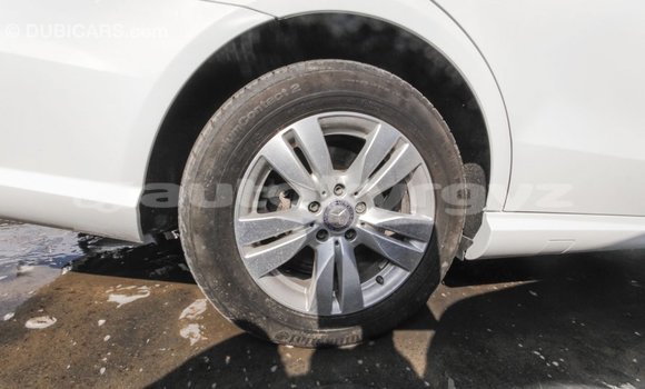 Buy Import Mercedes-Benz 200 White Car in Import - Dubai in Batken Buy Import Mercedes-Benz 200 White Car in Import - Dubai in Batken