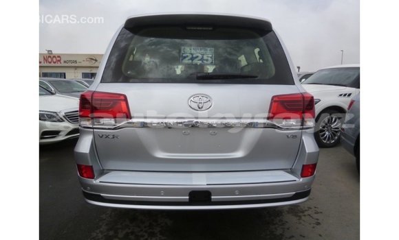 Buy Import Toyota Land Cruiser Other Car in Import - Dubai in Batken Buy Import Toyota Land Cruiser Other Car in Import - Dubai in Batken