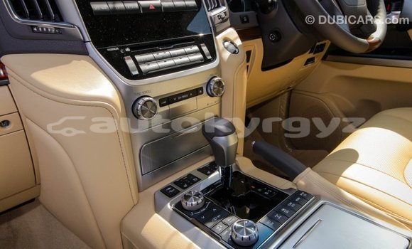 Buy Import Toyota Land Cruiser Black Car in Import - Dubai in Batken Buy Import Toyota Land Cruiser Black Car in Import - Dubai in Batken