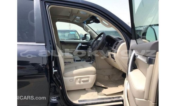 Buy Import Toyota Land Cruiser Black Car in Import - Dubai in Batken Buy Import Toyota Land Cruiser Black Car in Import - Dubai in Batken