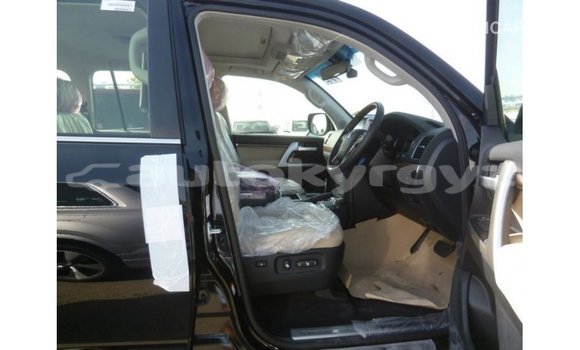 Buy Import Toyota Land Cruiser Black Car in Import - Dubai in Batken Buy Import Toyota Land Cruiser Black Car in Import - Dubai in Batken