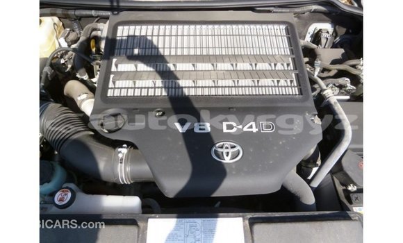 Buy Import Toyota Land Cruiser Other Car in Import - Dubai in Batken Buy Import Toyota Land Cruiser Other Car in Import - Dubai in Batken