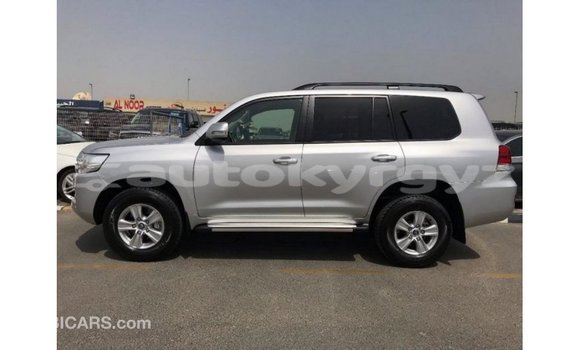 Buy Import Toyota Land Cruiser Other Car in Import - Dubai in Batken Buy Import Toyota Land Cruiser Other Car in Import - Dubai in Batken