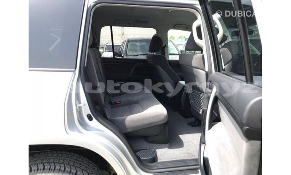 Buy Import Toyota Land Cruiser Other Car in Import - Dubai in Batken Buy Import Toyota Land Cruiser Other Car in Import - Dubai in Batken
