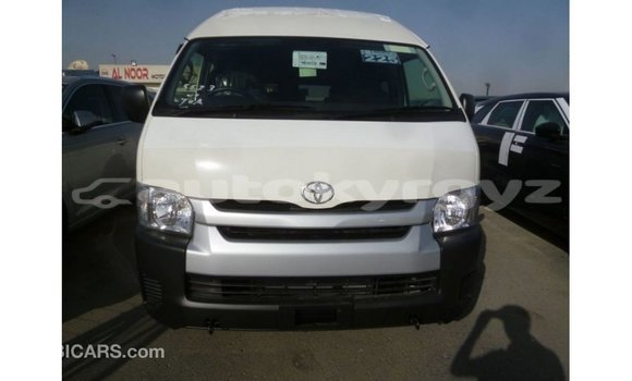 Buy Import Toyota Hiace White Car in Import - Dubai in Batken Buy Import Toyota Hiace White Car in Import - Dubai in Batken