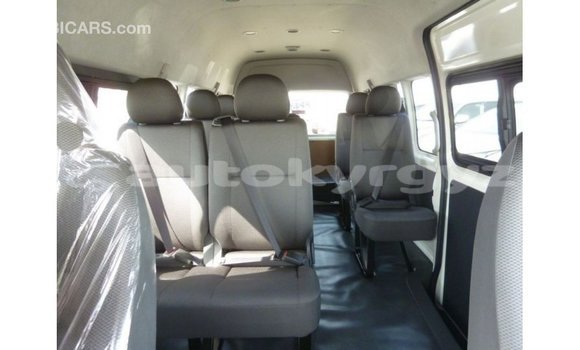 Buy Import Toyota Hiace White Car in Import - Dubai in Batken Buy Import Toyota Hiace White Car in Import - Dubai in Batken