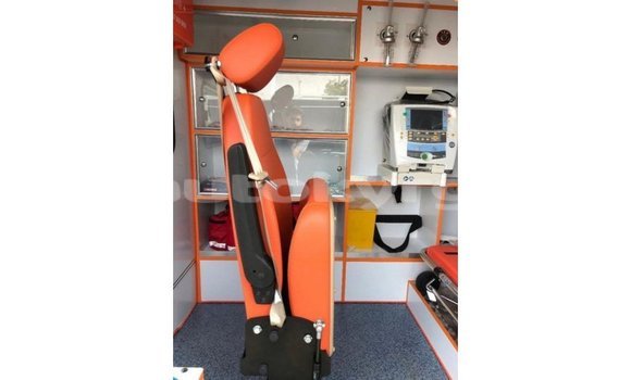 Buy Import Toyota Hiace White Car in Import - Dubai in Batken Buy Import Toyota Hiace White Car in Import - Dubai in Batken