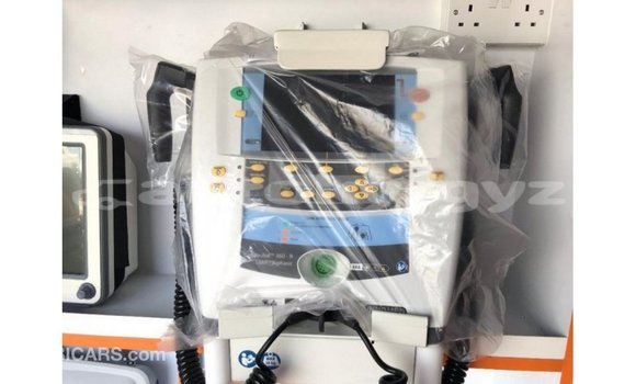 Buy Import Toyota Hiace White Car in Import - Dubai in Batken Buy Import Toyota Hiace White Car in Import - Dubai in Batken