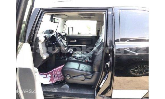 Buy Import Toyota FJ Cruiser Black Car in Import - Dubai in Batken Buy Import Toyota FJ Cruiser Black Car in Import - Dubai in Batken
