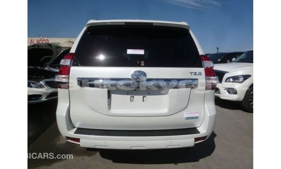 Buy Import Toyota Prado White Car in Import - Dubai in Batken Buy Import Toyota Prado White Car in Import - Dubai in Batken