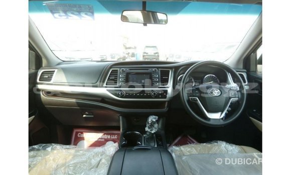 Buy Import Toyota Kluger White Car in Import - Dubai in Batken Buy Import Toyota Kluger White Car in Import - Dubai in Batken