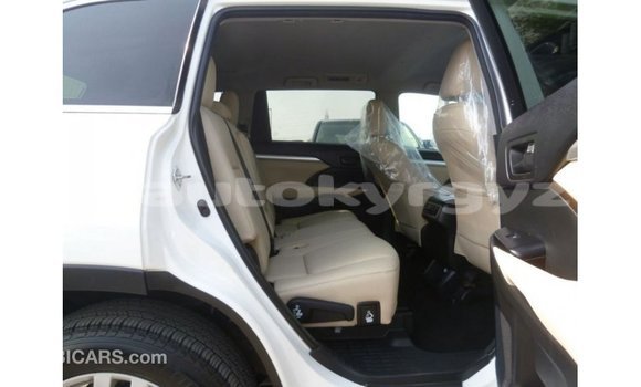 Buy Import Toyota Kluger White Car in Import - Dubai in Batken Buy Import Toyota Kluger White Car in Import - Dubai in Batken