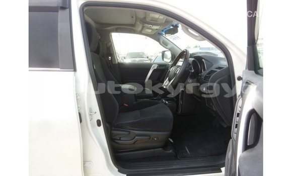Buy Import Toyota Prado White Car in Import - Dubai in Batken Buy Import Toyota Prado White Car in Import - Dubai in Batken