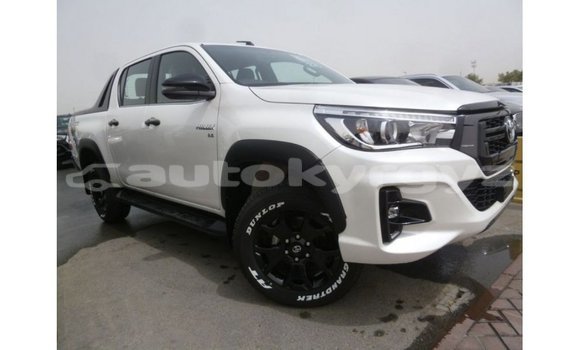Buy Import Toyota Hilux White Car in Import - Dubai in Batken Buy Import Toyota Hilux White Car in Import - Dubai in Batken