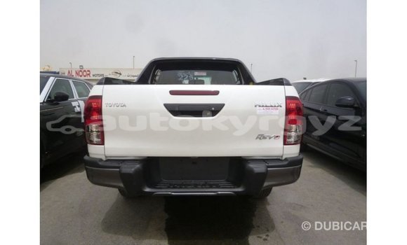 Buy Import Toyota Hilux White Car in Import - Dubai in Batken Buy Import Toyota Hilux White Car in Import - Dubai in Batken