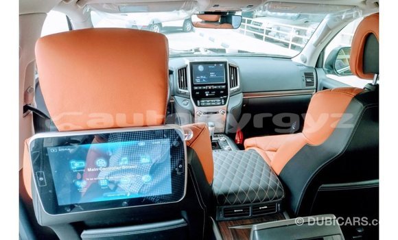 Buy Import Toyota Land Cruiser Black Car in Import - Dubai in Batken Buy Import Toyota Land Cruiser Black Car in Import - Dubai in Batken