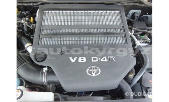 Buy Import Toyota Land Cruiser White Car in Import - Dubai in Batken Buy Import Toyota Land Cruiser White Car in Import - Dubai in Batken