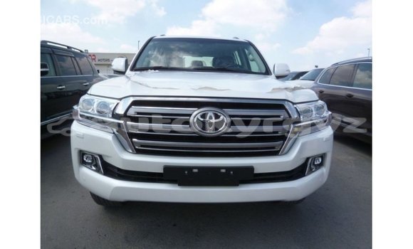 Buy Import Toyota Land Cruiser White Car in Import - Dubai in Batken Buy Import Toyota Land Cruiser White Car in Import - Dubai in Batken