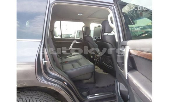 Buy Import Toyota Land Cruiser Other Car in Import - Dubai in Batken Buy Import Toyota Land Cruiser Other Car in Import - Dubai in Batken