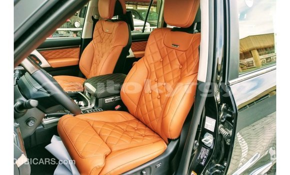 Buy Import Toyota Land Cruiser Black Car in Import - Dubai in Batken Buy Import Toyota Land Cruiser Black Car in Import - Dubai in Batken