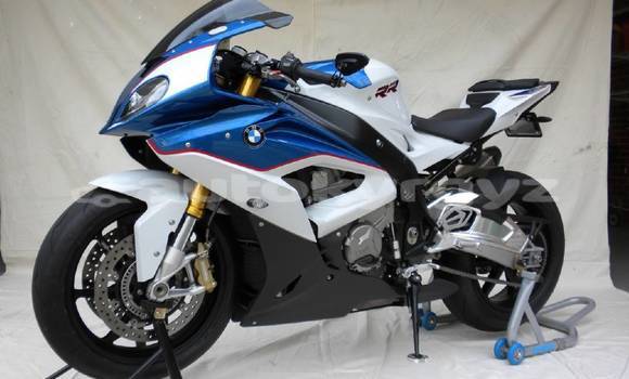 Buy New BMW S 1000 Blue Bike in Bishkek in Bishkek Buy New BMW S 1000 Blue Bike in Bishkek in Bishkek