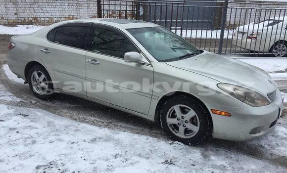 Buy Used Toyota Windom Silver Car in Bishkek in Bishkek