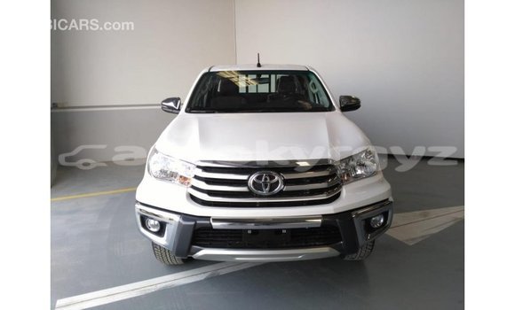 Buy Import Toyota Hilux White Car in Import - Dubai in Batken Buy Import Toyota Hilux White Car in Import - Dubai in Batken