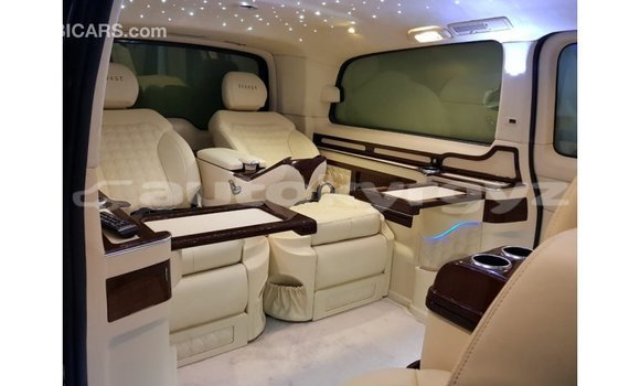 Buy Import Mercedes-Benz 250 Black Car in Import - Dubai in Batken Buy Import Mercedes-Benz 250 Black Car in Import - Dubai in Batken