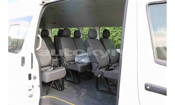 Buy Import Toyota Hiace White Car in Import - Dubai in Batken Buy Import Toyota Hiace White Car in Import - Dubai in Batken