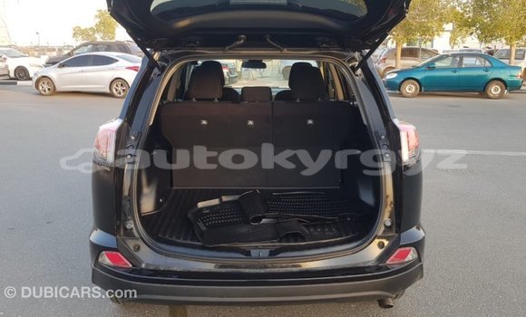 Buy Import Toyota HiAce Black Truck in Import - Dubai in Batken Buy Import Toyota HiAce Black Truck in Import - Dubai in Batken