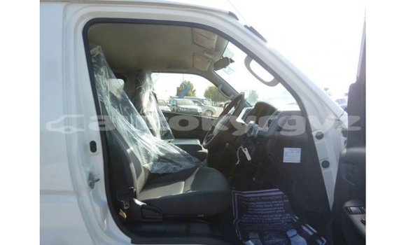 Buy Import Toyota Hiace White Car in Import - Dubai in Batken Buy Import Toyota Hiace White Car in Import - Dubai in Batken